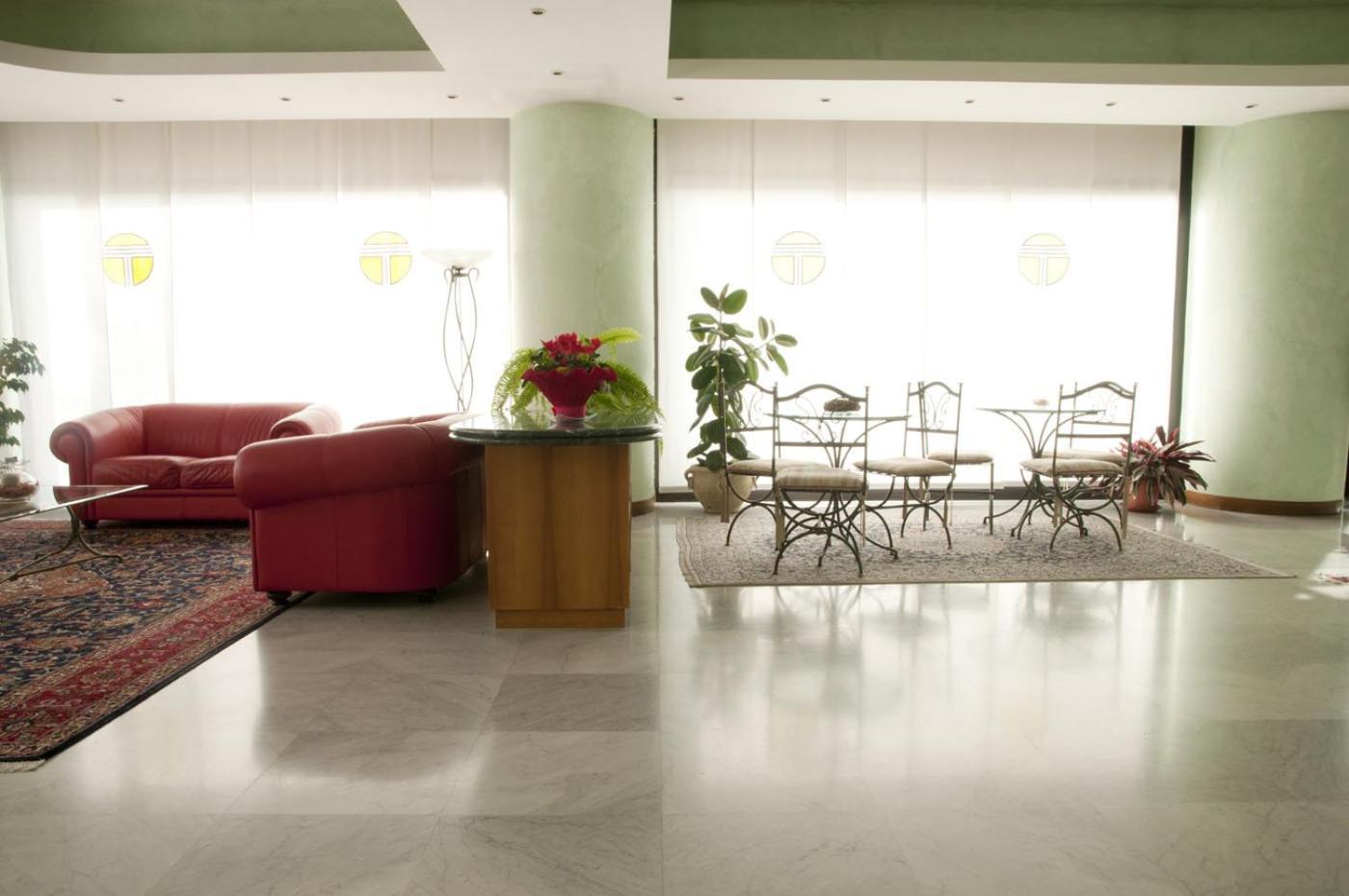 Hotel Thema Rocca San Giovanni Luaran gambar