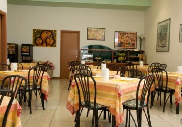 Hotel Thema Rocca San Giovanni Luaran gambar
