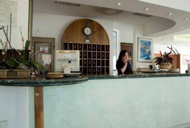 Hotel Thema Rocca San Giovanni Luaran gambar